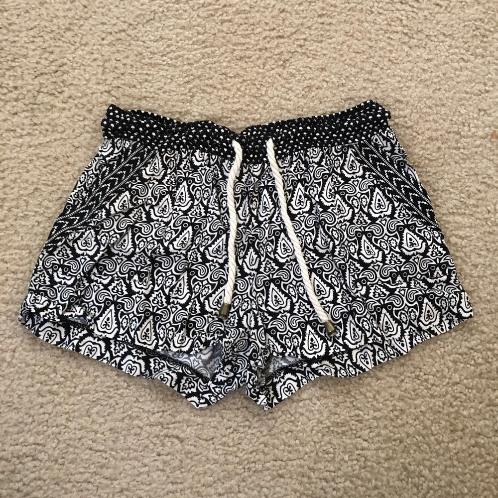 F21 shorts